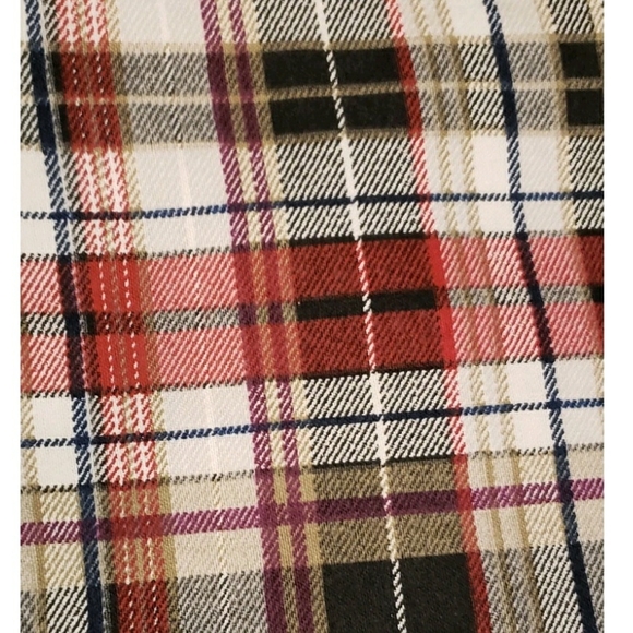 Eddie Bauer Home 2 Pillowcases Plaid Red Brown Black Flannel No Closure - Picture 1 of 4